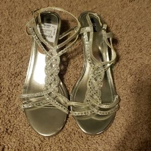 Unlisted by Kenneth Cole Kind Gal silver pump